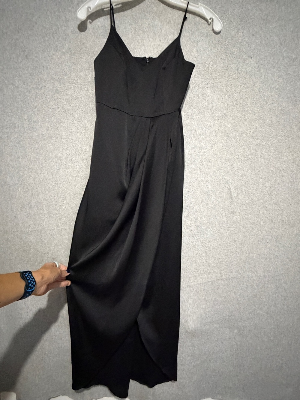 Express Black Spaghetti-Strap V-Neck Maxi Dress